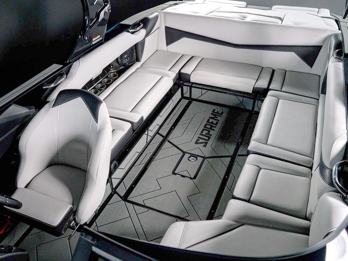 2026 Supreme S240 - Bahama Blue Flake / Onyx Black