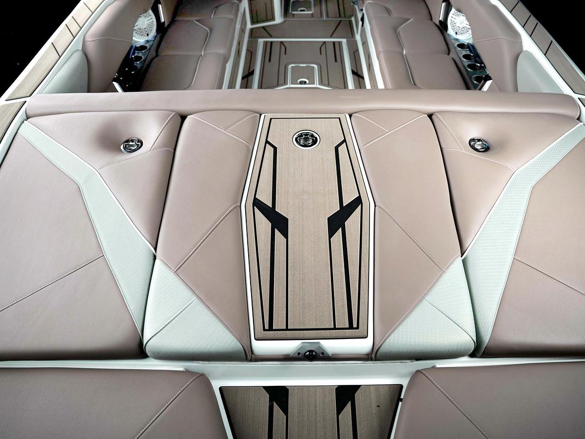 2026 Centurion NV243 - Olive Pewter Flake / White Frost