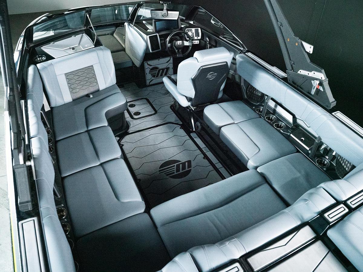 Used 2024 Malibu 23MXZ - Electric Yellow / Grey