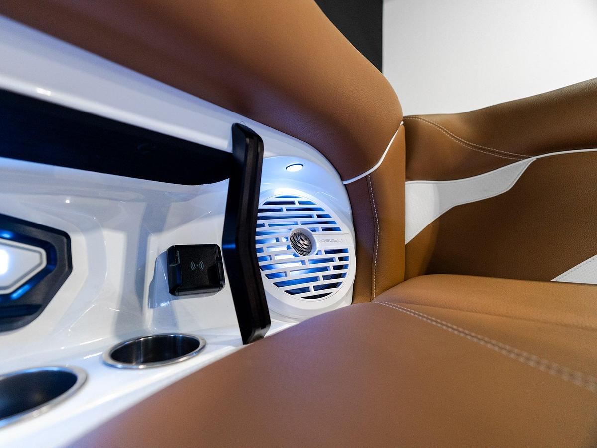 2026 Centurion Ri245 - White Frost / Castano Interior