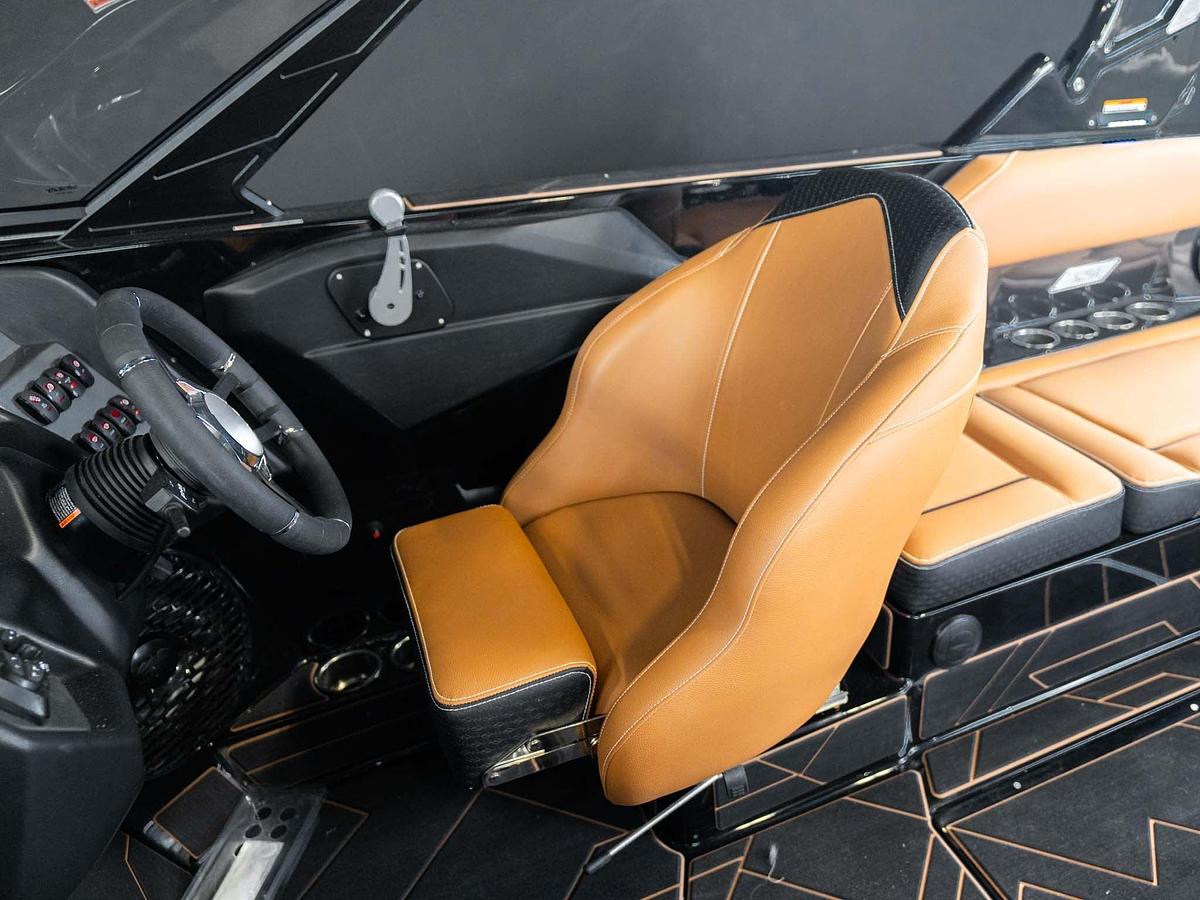 2026 Supreme S240 - Black Flake / Onyx Black