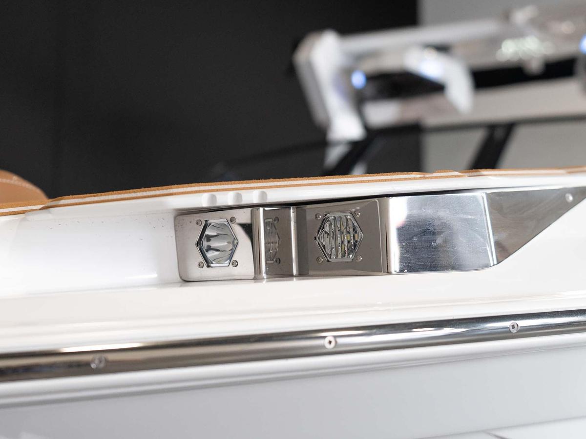 2026 Centurion Ri265 - White Frost / Castano Brown