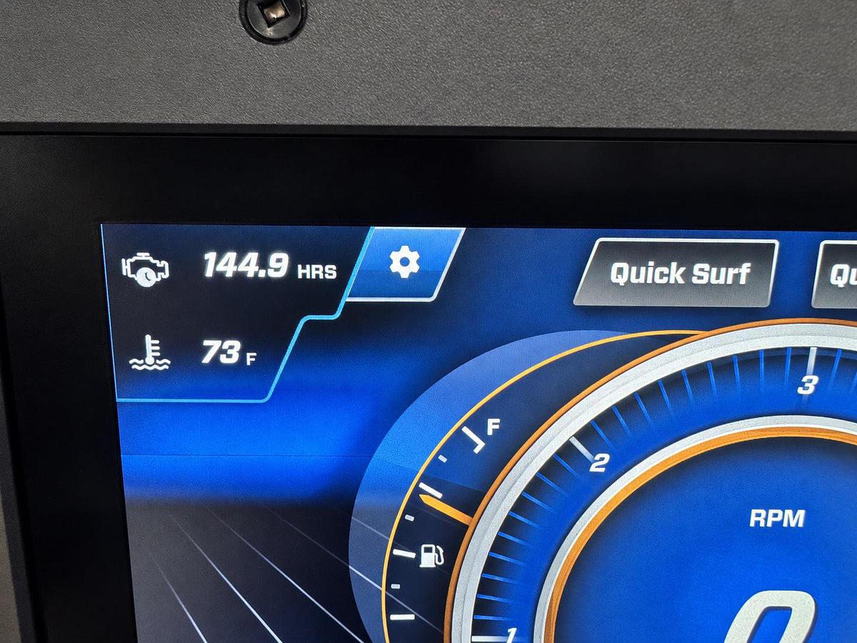 Used 2024 Centurion Ri245 in White w/ WHITE interior