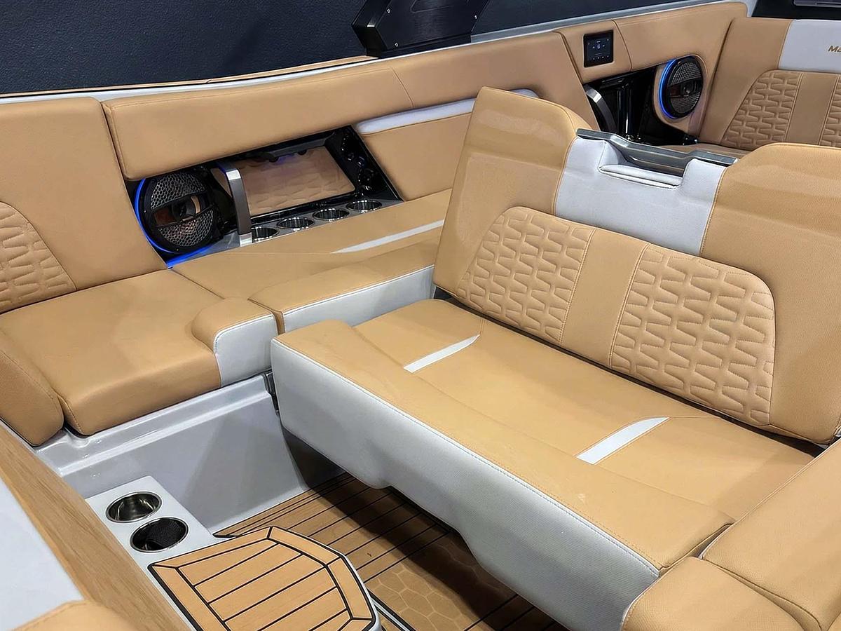 Used 2025 MasterCraft X24 - Gray / Tan