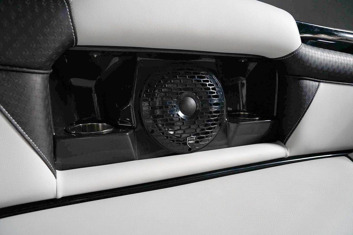 2026 Supreme S240 - Bahama Blue Flake / Onyx Black