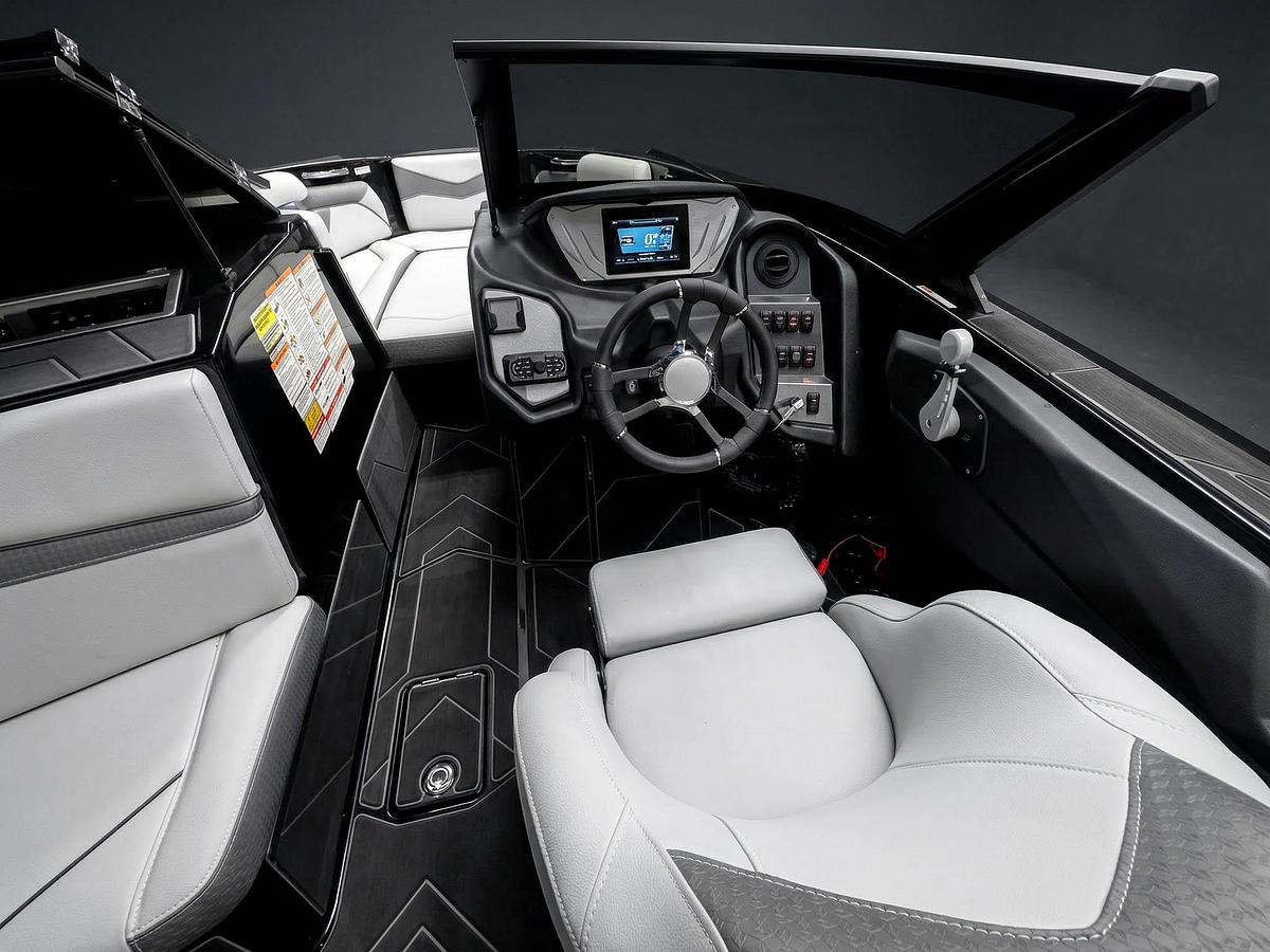 2026 Supreme S240 - Onyx Black / Canadian Blue Flake / Gray Interior