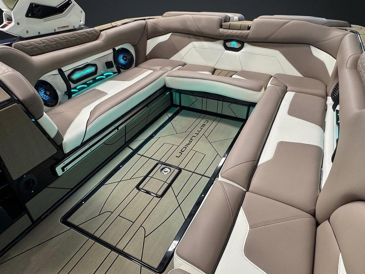 2026 Centurion Ri245 - White Frost / Onyx Black