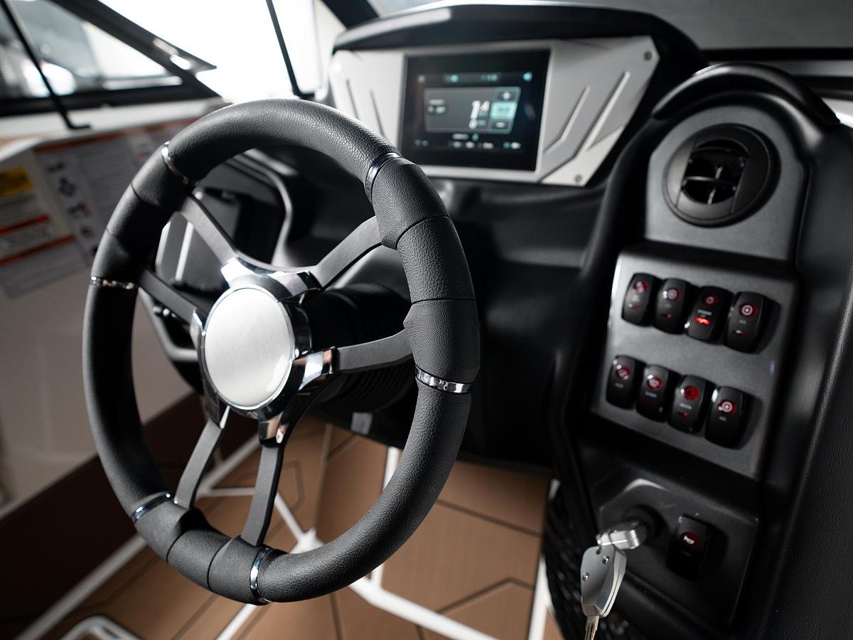 Used 2025 Supreme S240 - White Frost / Castano Brown Interior