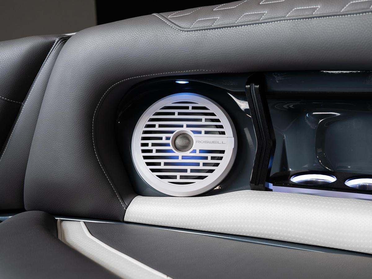 2026 Centurion Ri245 - Charcoal / White Accents