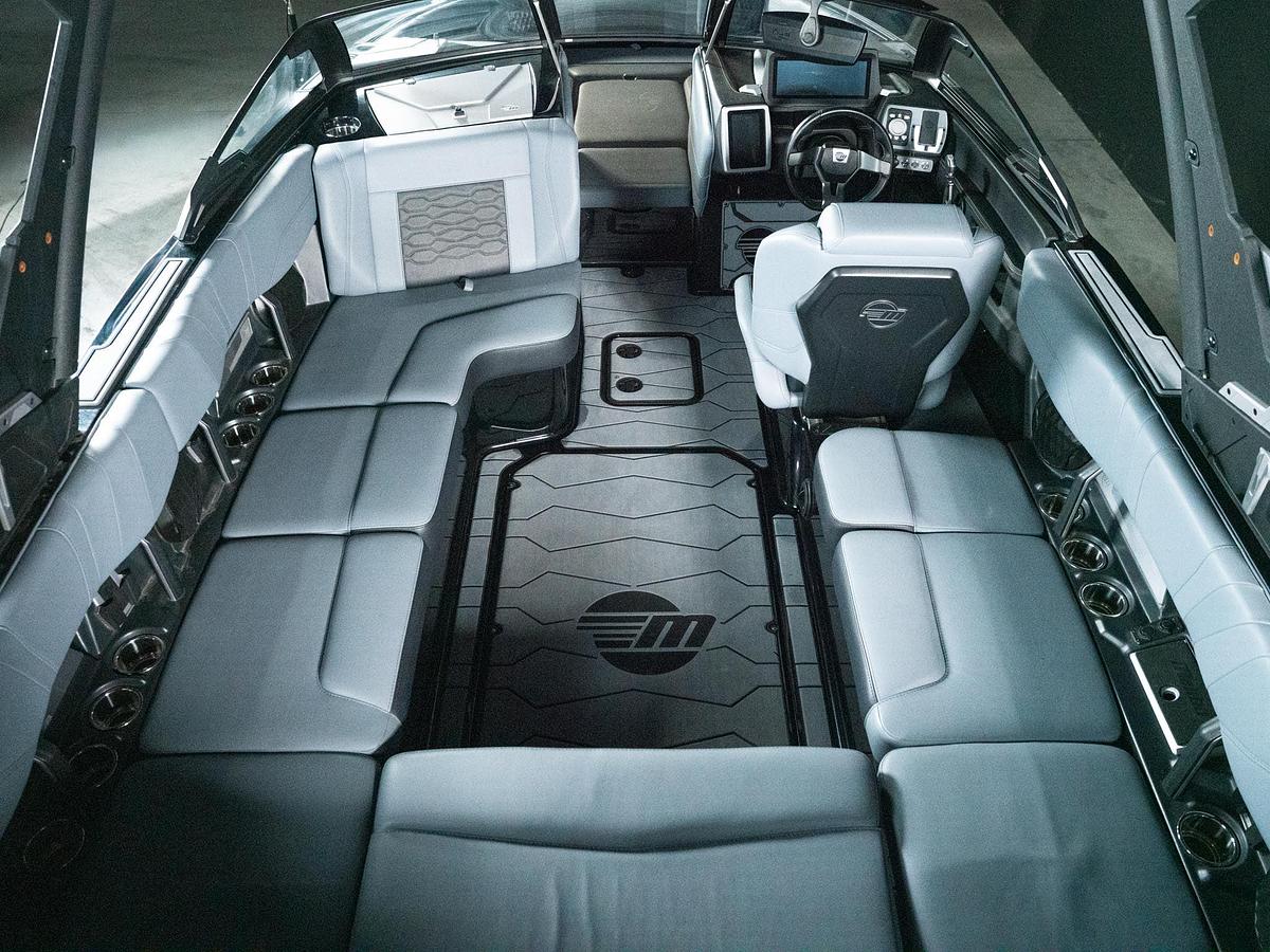 Used 2024 Malibu 23MXZ - Electric Yellow / Grey