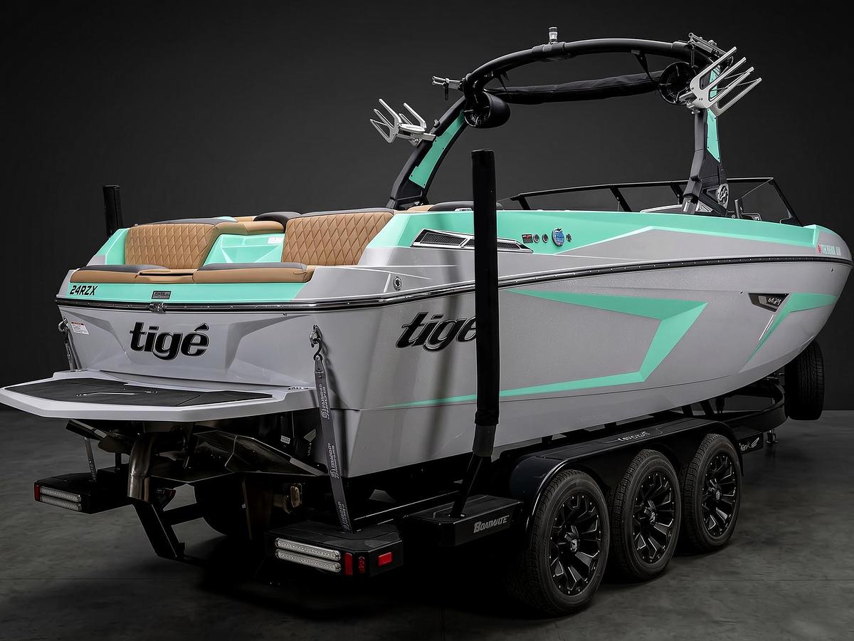 Used 2022 Tige 24RZX - Grey / Sea Green