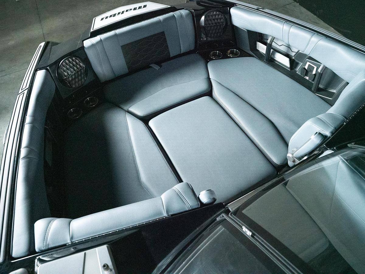 Used 2024 Malibu 23MXZ - Electric Yellow / Grey