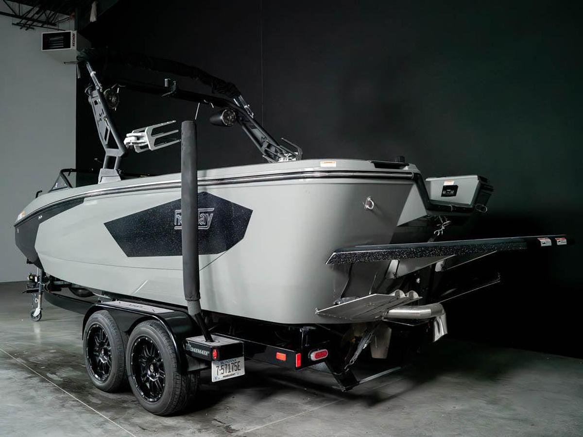 Used 2024 Heyday WT-Surf - Grey / Black Flake