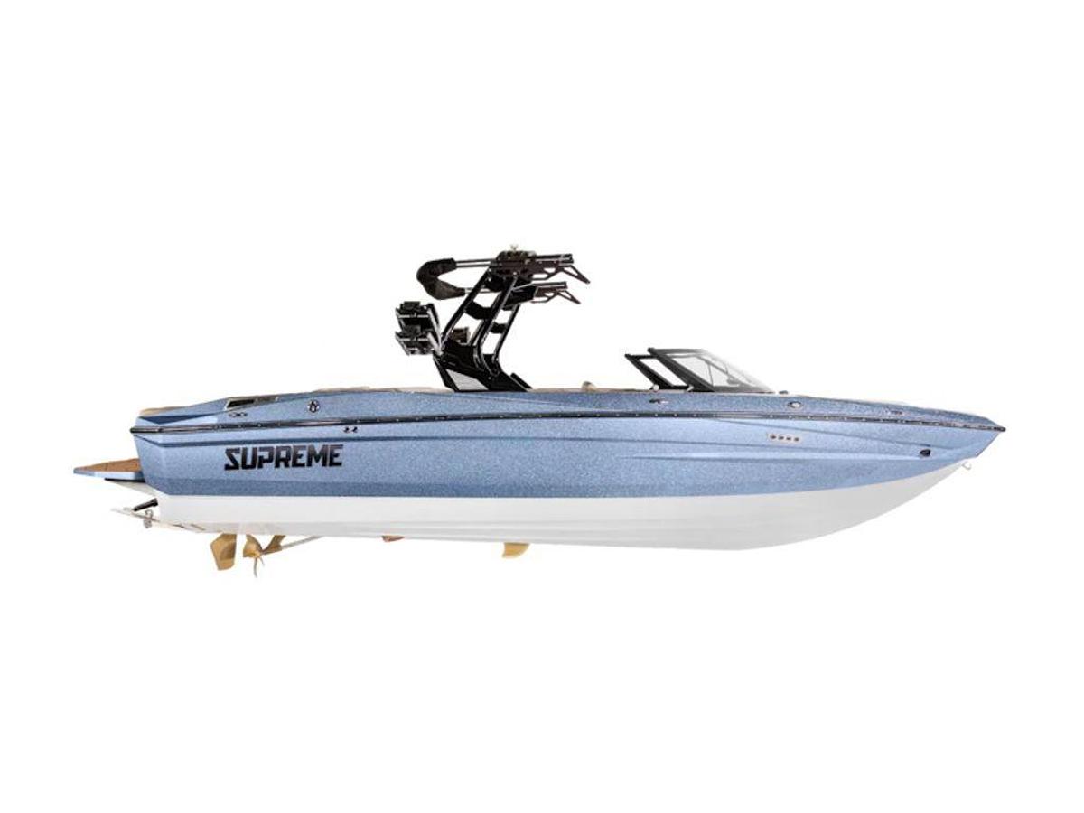 2026 Supreme Boats S240 Base