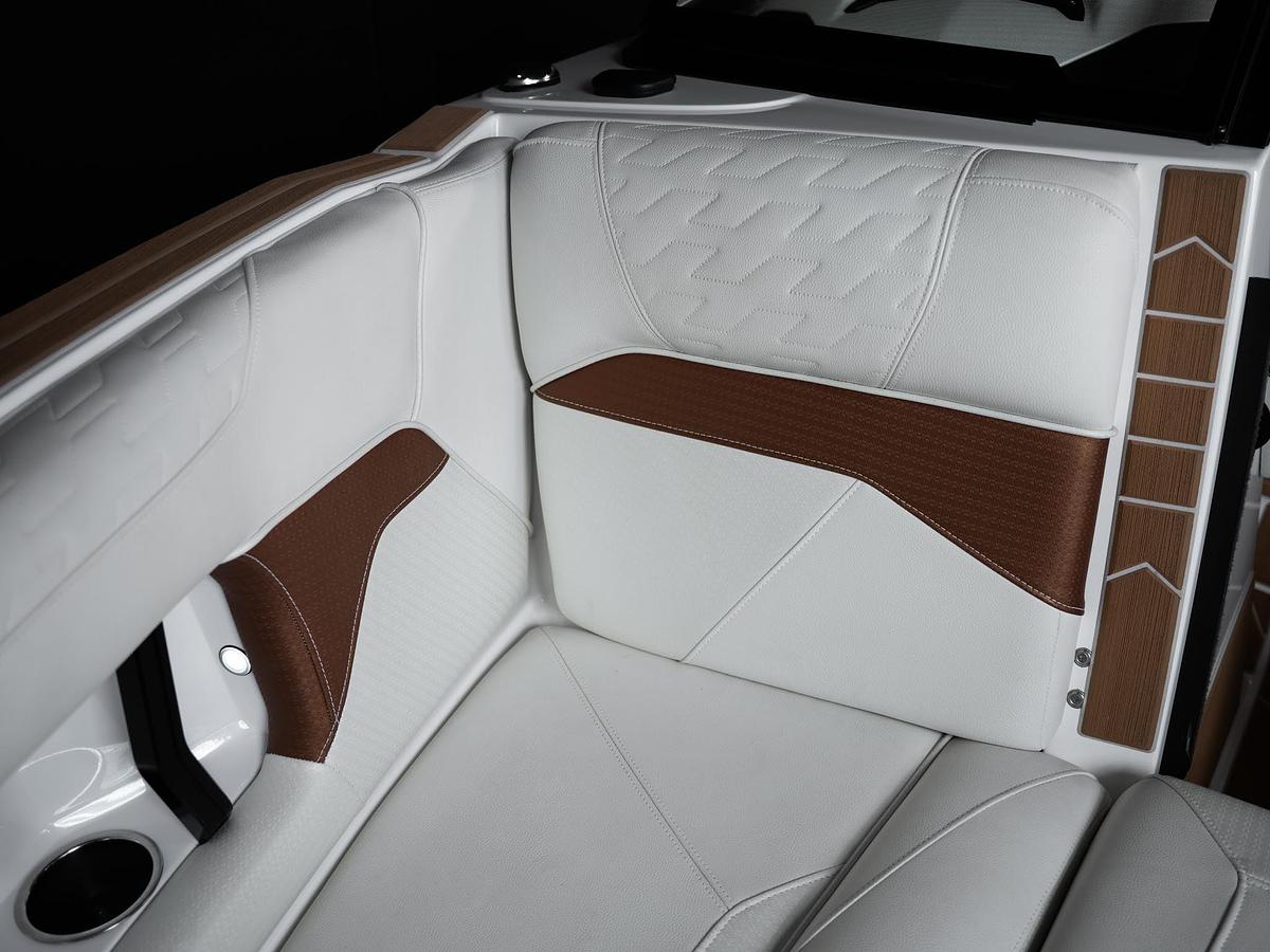 Used 2024 Centurion Ri265 - Red / White