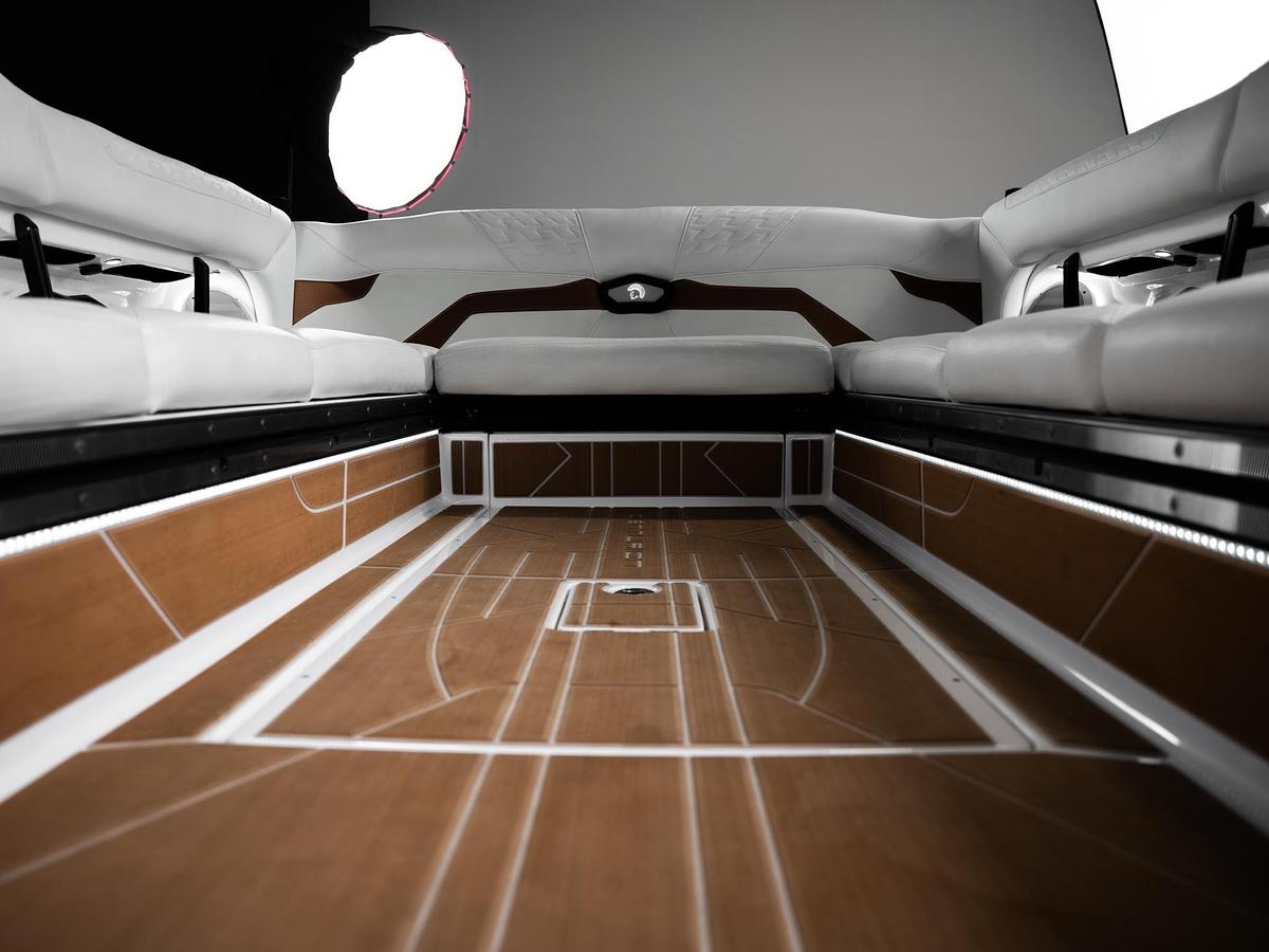 Used 2024 Centurion Ri265 - Red / White