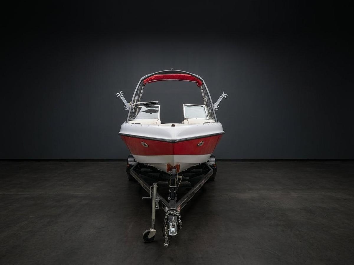 Used 2005 Tige 22V in Red w/ White interior