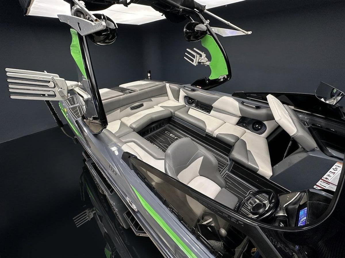 Used 2018 Centurion Fi23 - Green / Gray