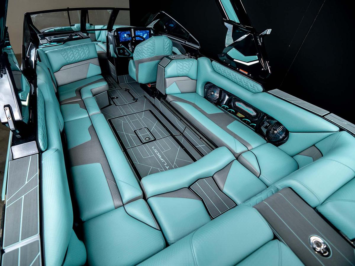 2026 Centurion Ri245 - Onyx Black Flake / Spearmint