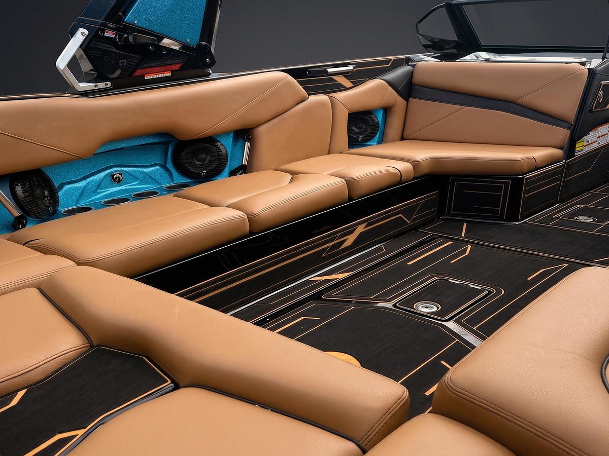 2026 Centurion Nv243 - Mist Blue Flake / Onyx Black