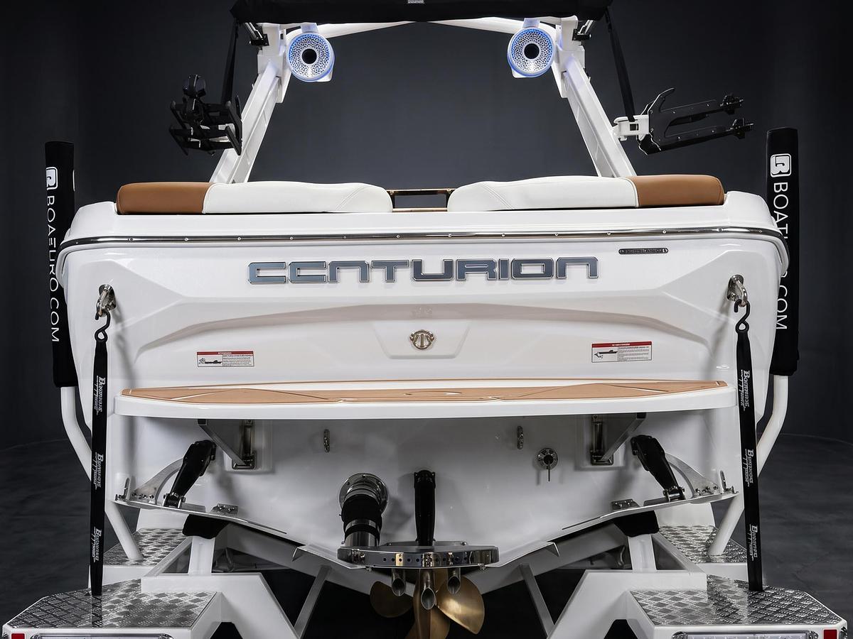 2026 Centurion Nv233 - White Frost / Castano Brown