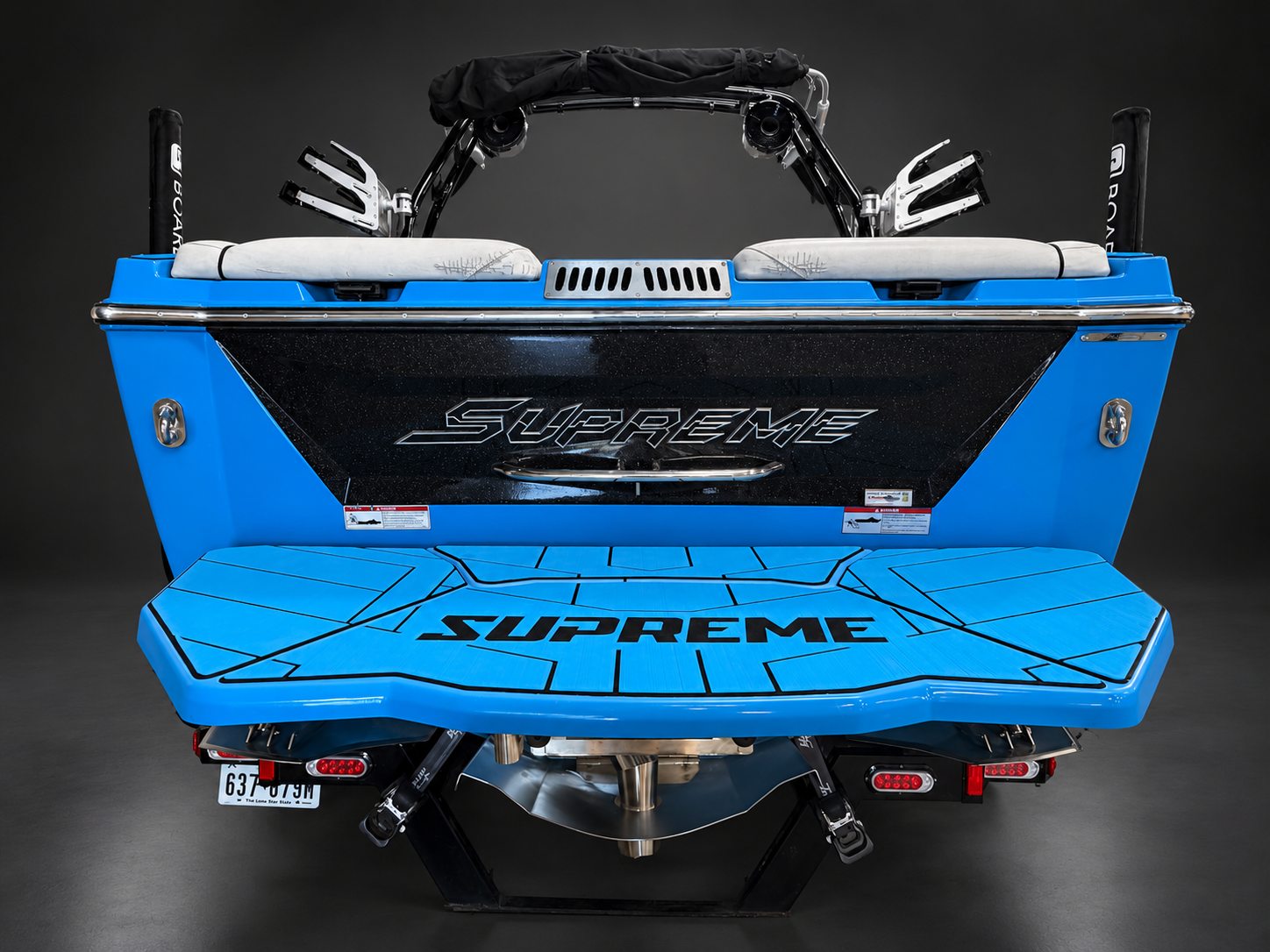 Used 2021 Supreme ZS232 in BLUE w/ WHITE interior