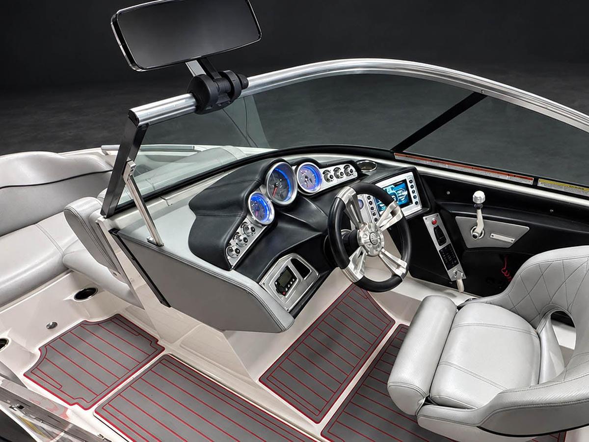 Used 2014 Mastercraft X35 in BLACK w/ gray interior