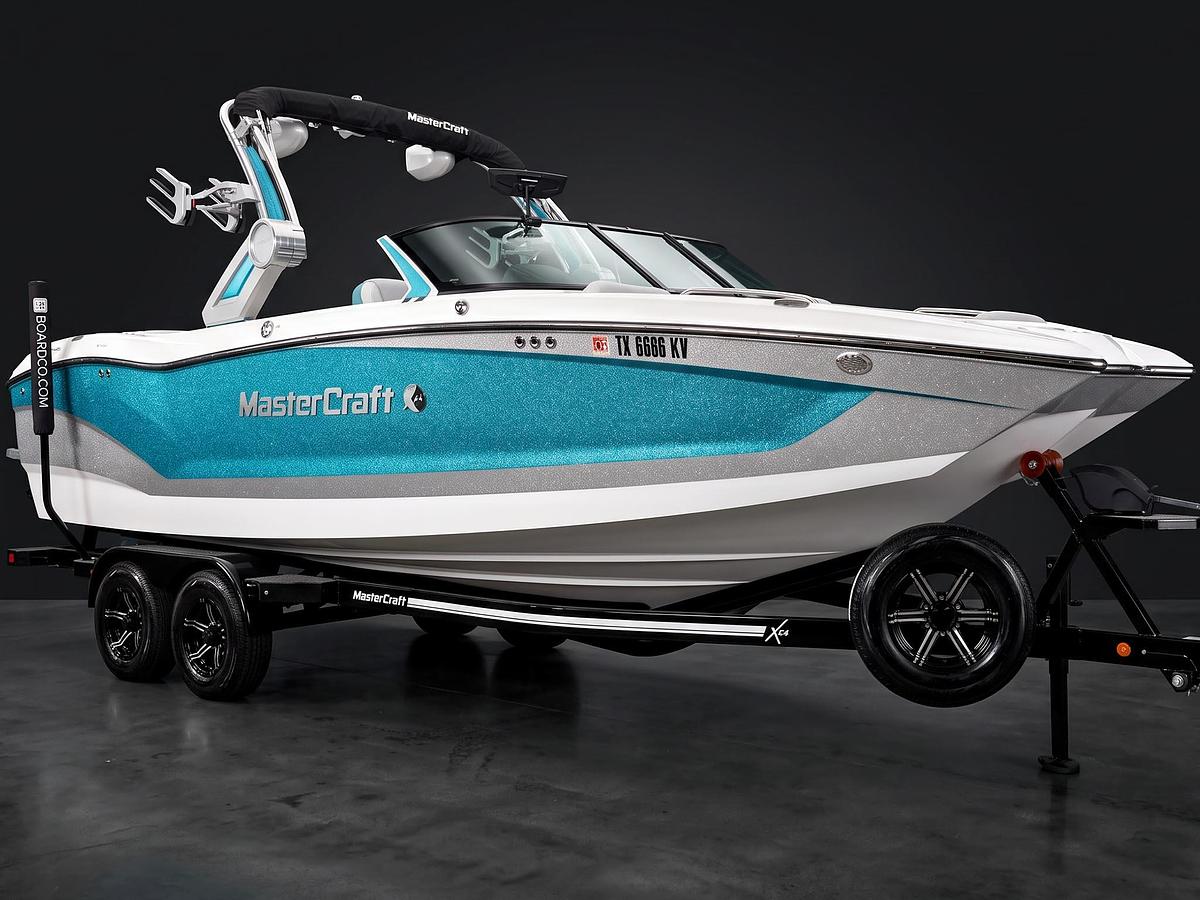 Used 2024 Mastercraft X24 in Blue Flake / Silver Flake / White