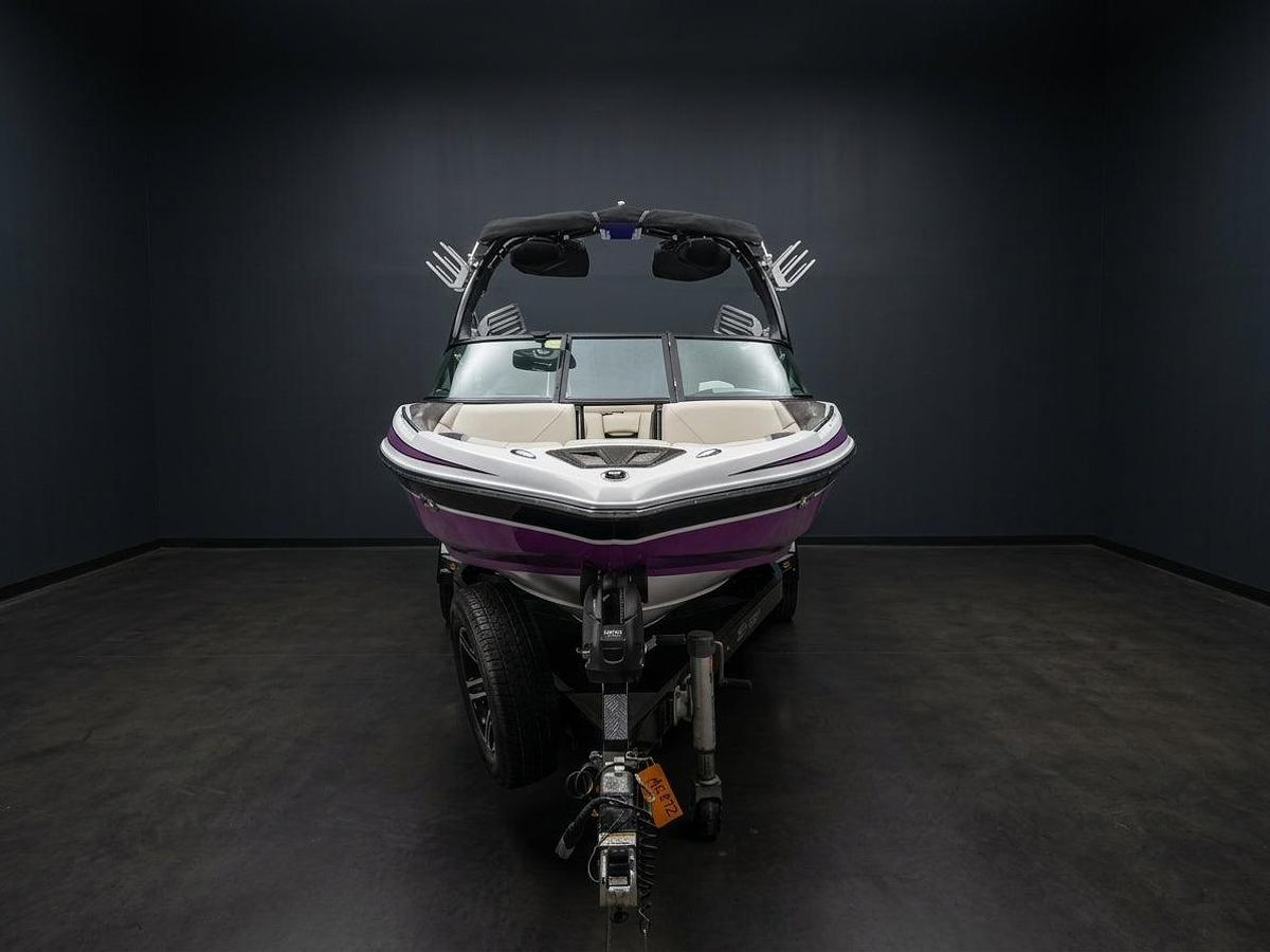 Used 2015 Centurion Enzo SV233 - White / Purple / Black