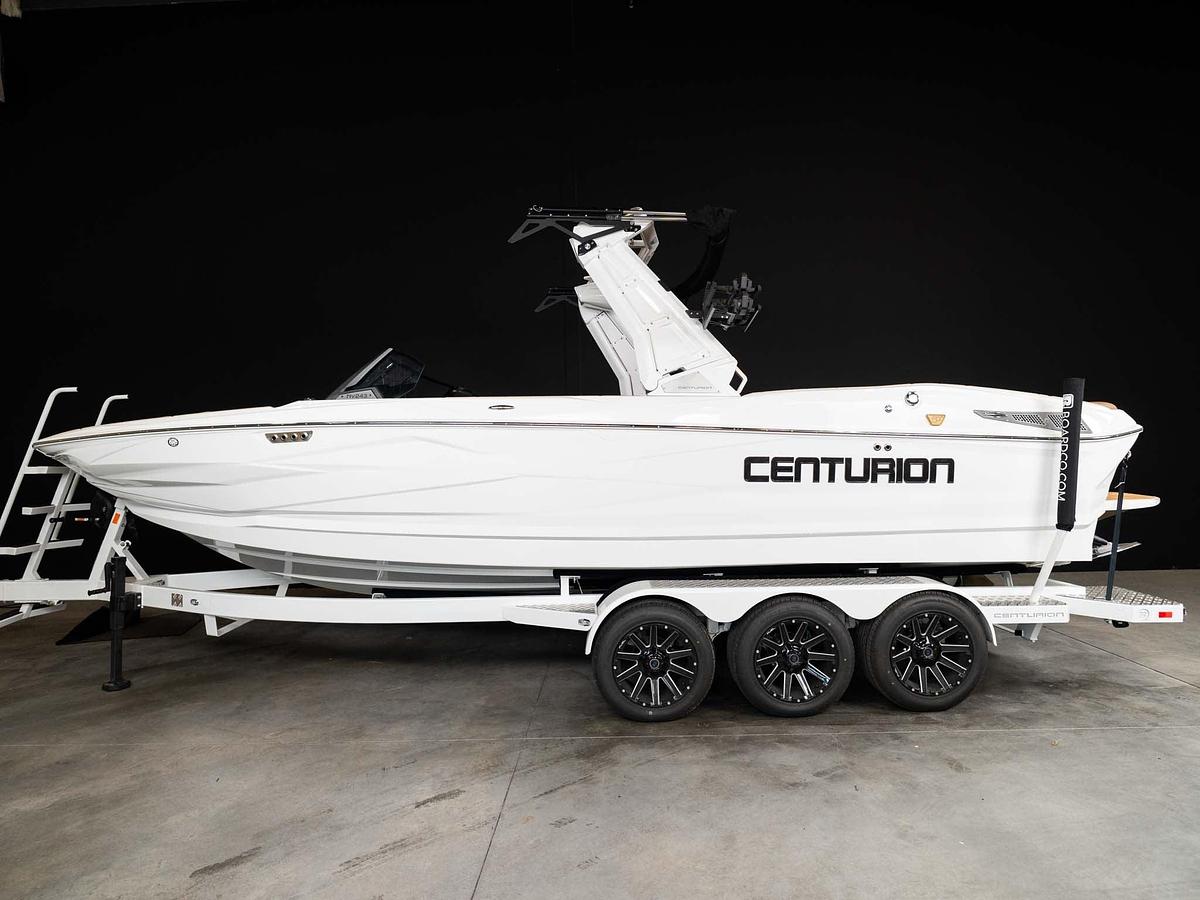 2026 Centurion NV243 - Frost White / Castano