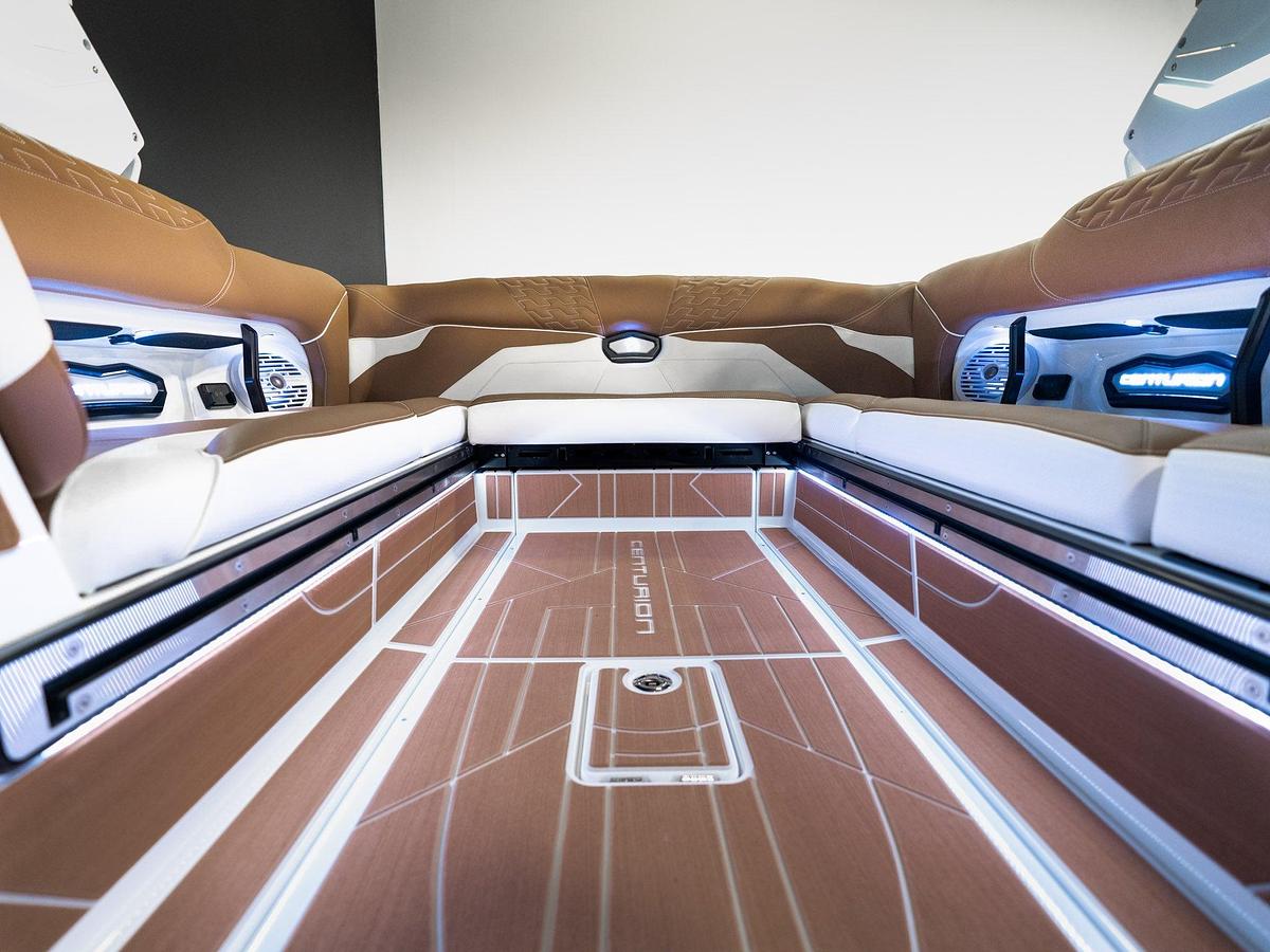 2026 Centurion Ri245 - White Frost / Castano Interior