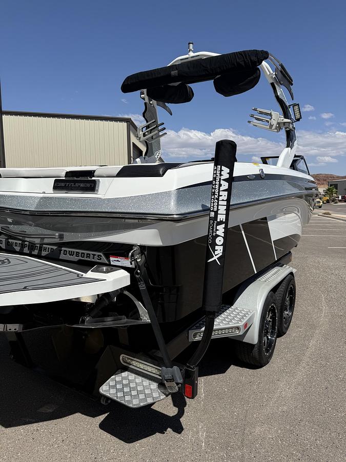 Used 2018 CENTURION RI237