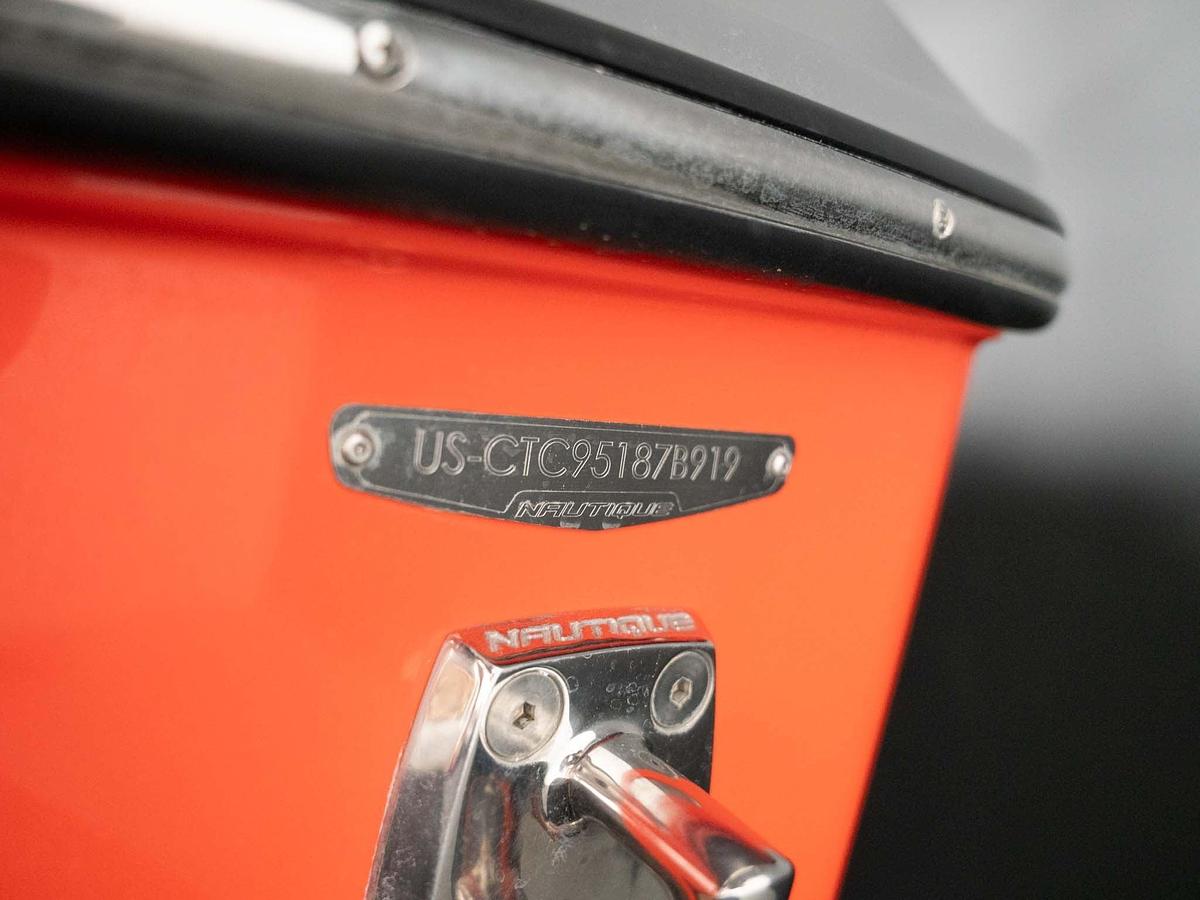 Used 2019 Nautique G25 - Grey / Orange