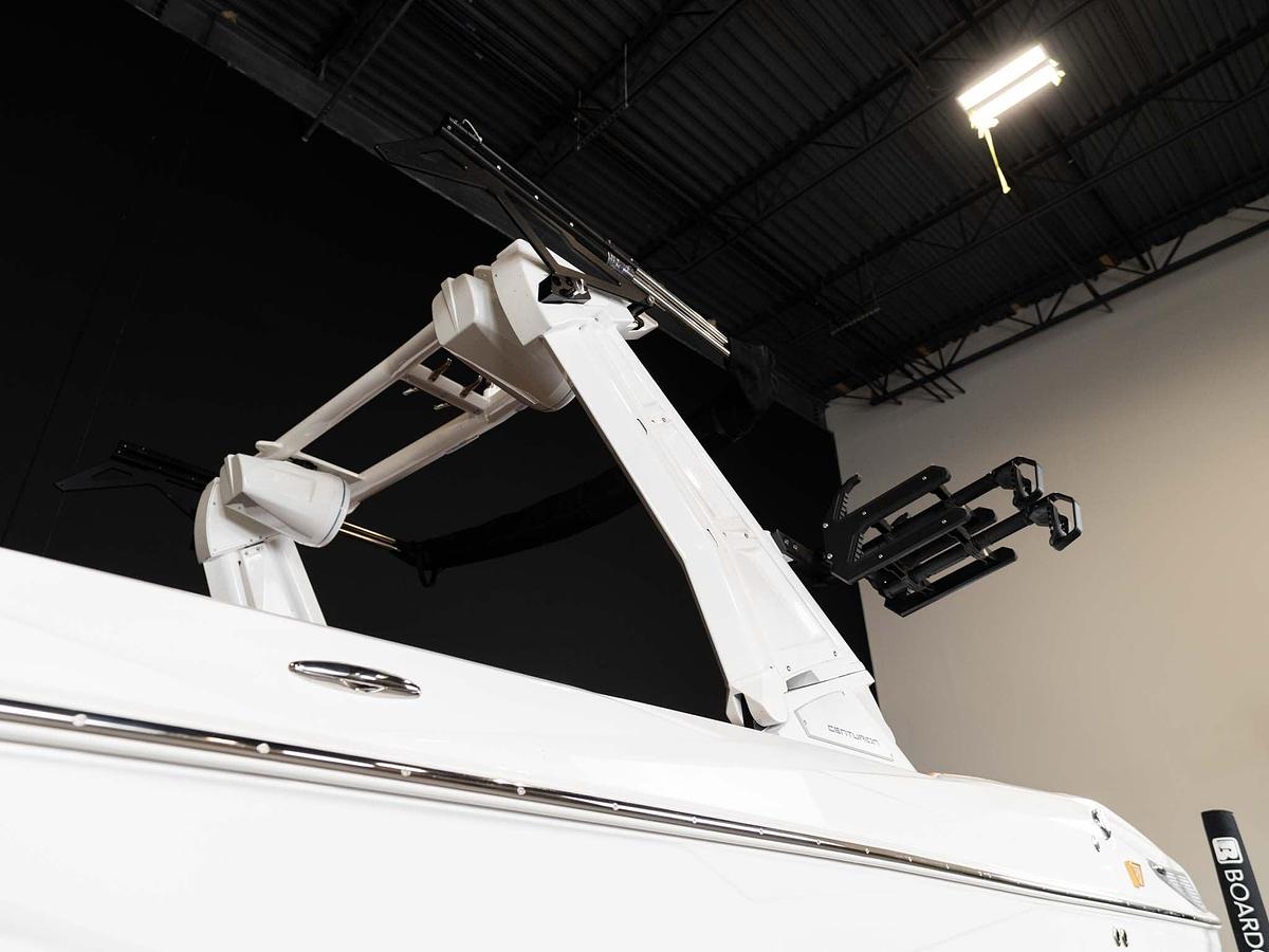 2026 Centurion NV243 - Frost White / Castano