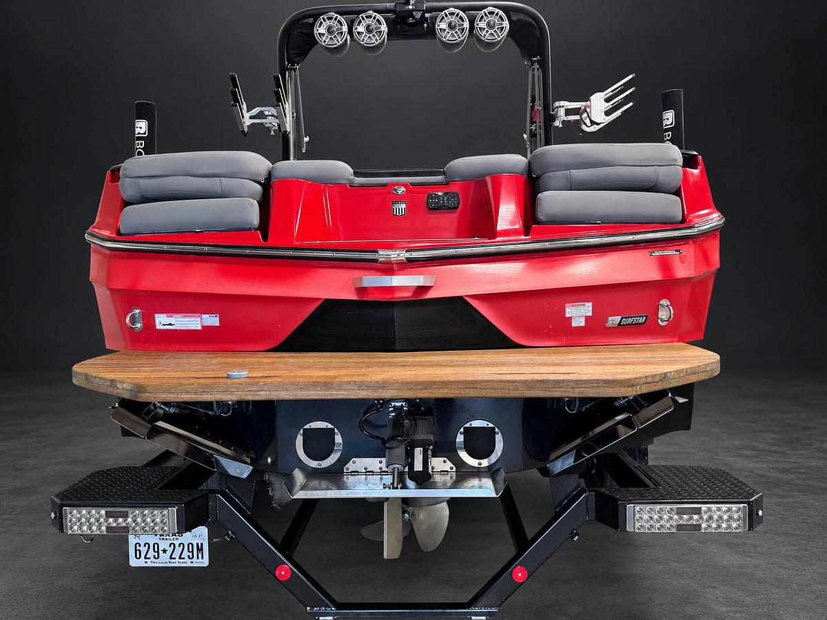 Used 2022 Mastercraft XT24 in red w/ GRAY interior