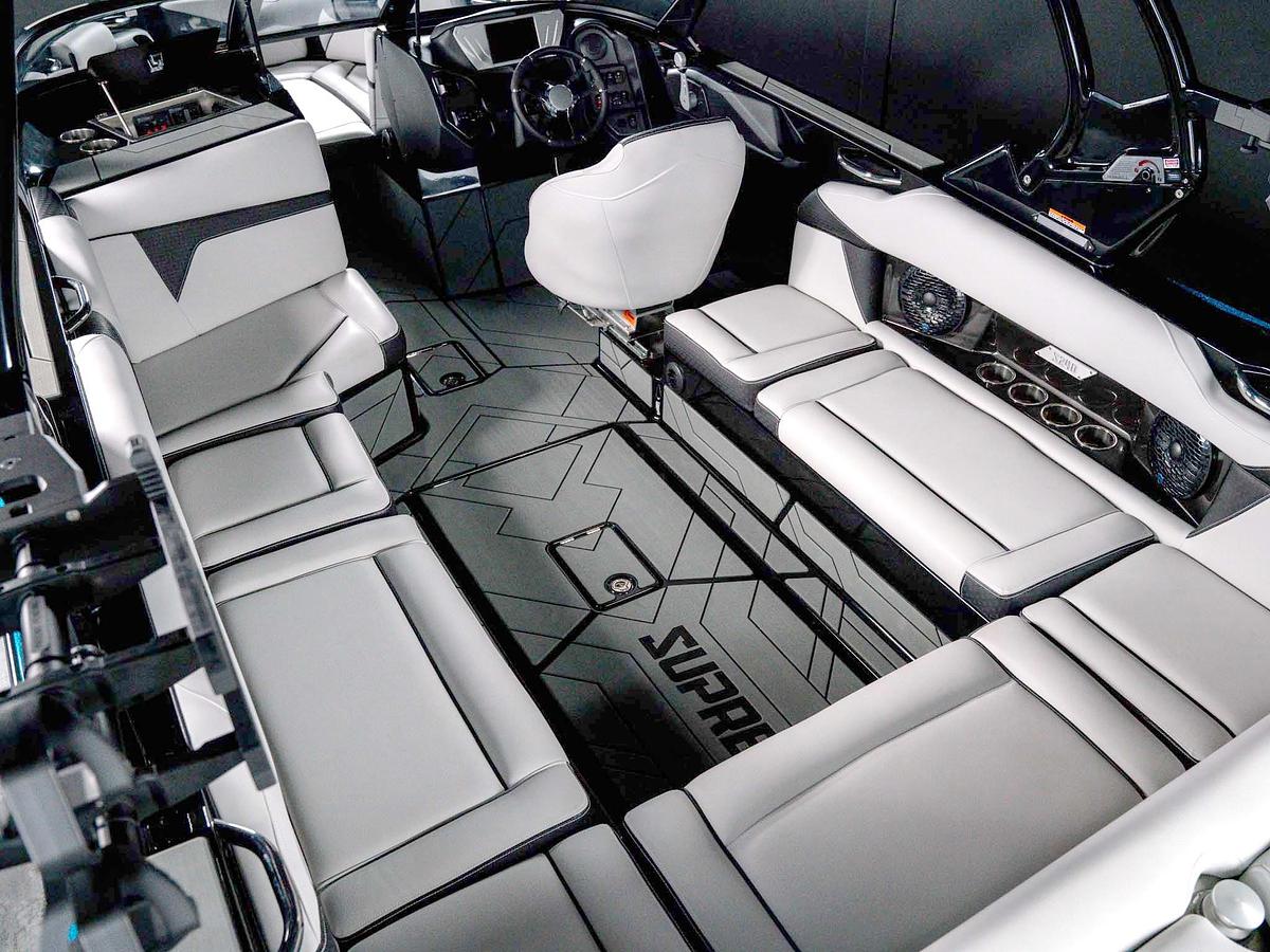 2026 Supreme S240 - Bahama Blue Flake / Onyx Black