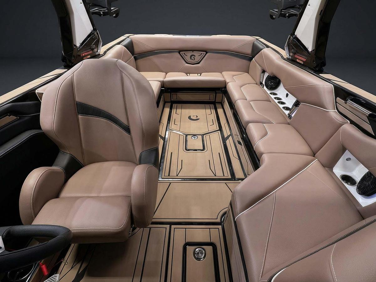 2026 Centurion Nv243 - Onyx Black / White Frost