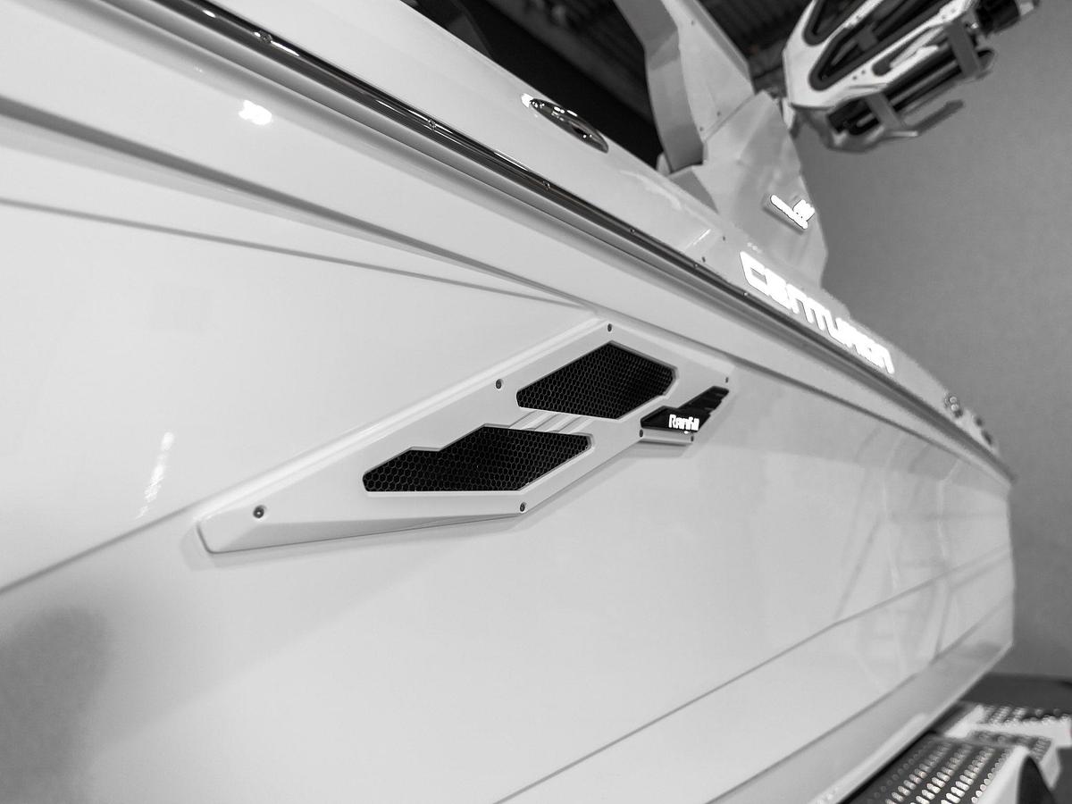 2026 Centurion Ri245 - White Frost / Castano Interior