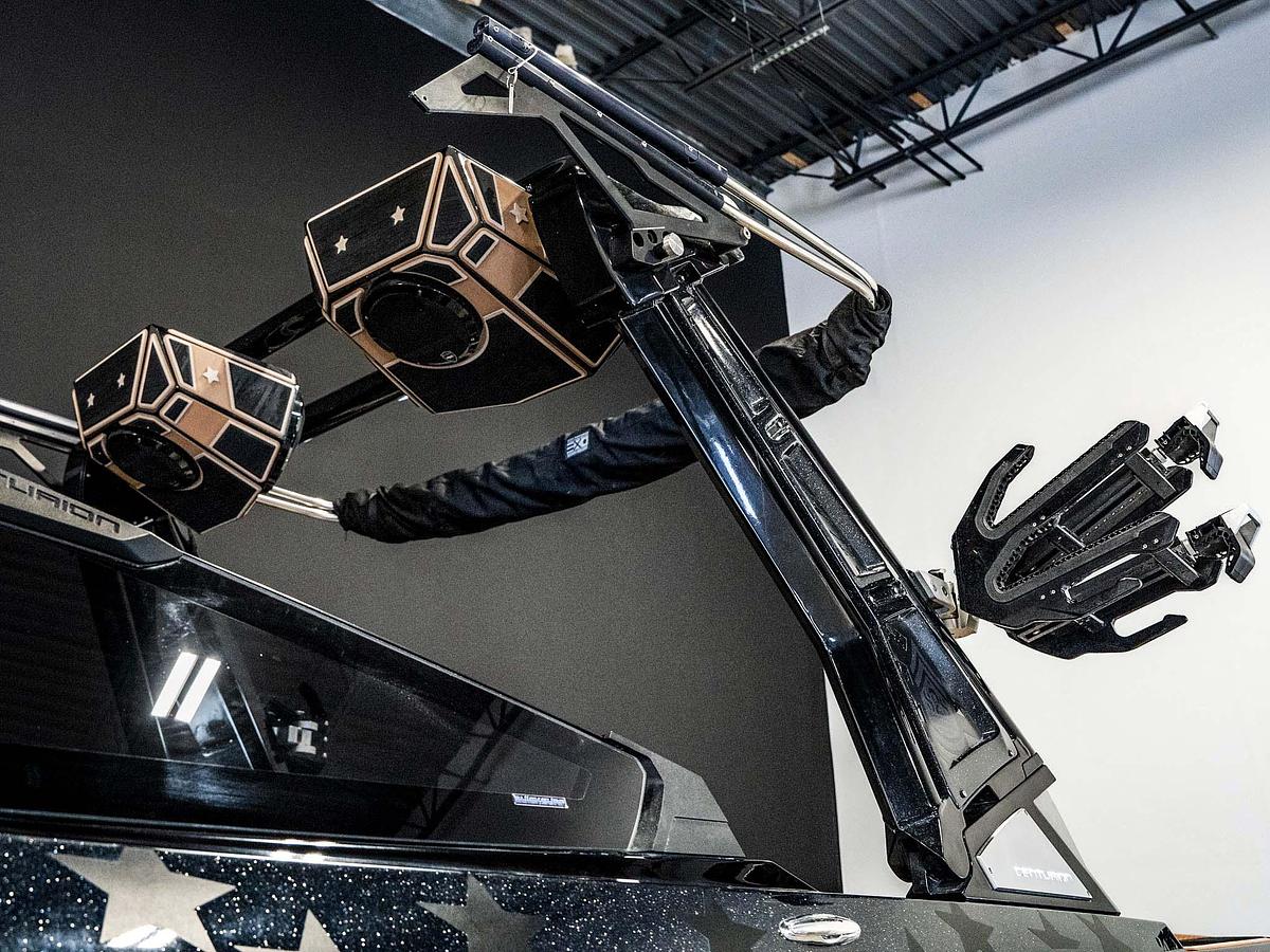 Used 2022 Centurion Ri245 - Black / Black Metal Flake / S2S