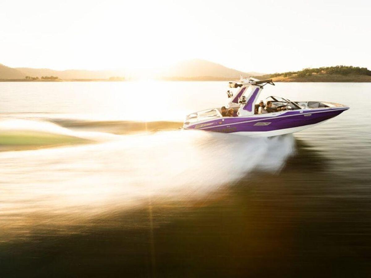 2026 Centurion Nv233 Base