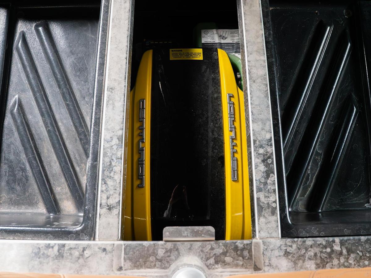 Used 2025 Centurion Ri245 Black Flake / Onyx Black