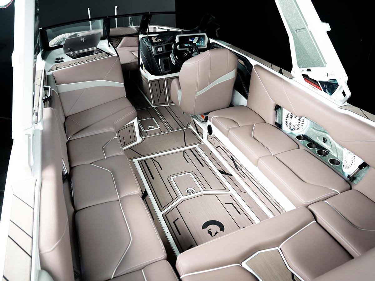 2026 Centurion NV243 - Olive Pewter Flake / White Frost