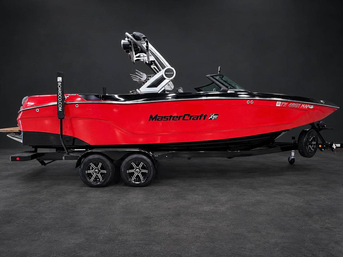 Used 2022 Mastercraft XT24 in red w/ GRAY interior