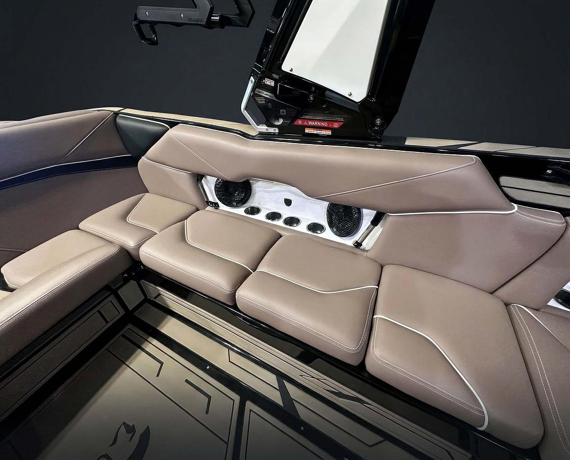 2026 Centurion Nv243 - Onyx Black / White Frost