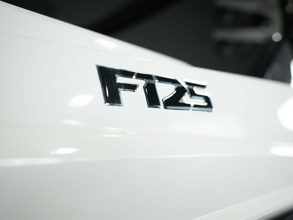 Used 2022 Centurion Fi25 Olive Metal Flake / Black Metal Flake / Olive