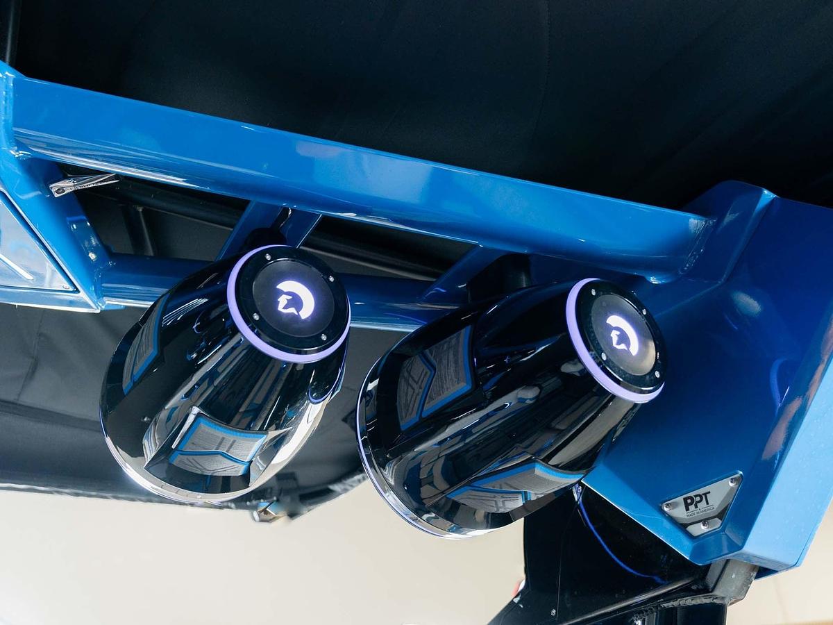 2025 Centurion Ri245 - Onyx Black / Marina Blue