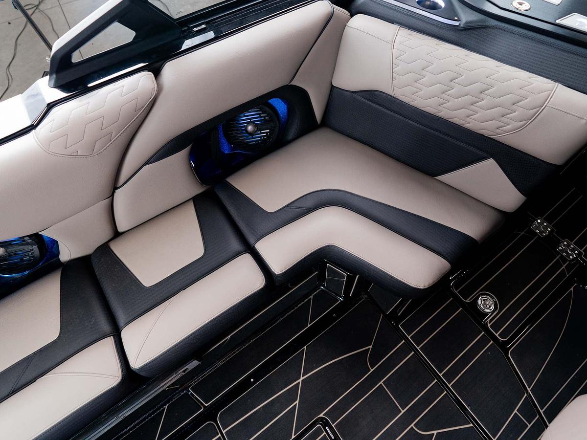 2026 Centurion Ri230 - Canadian Blue Flake / Onyx Black