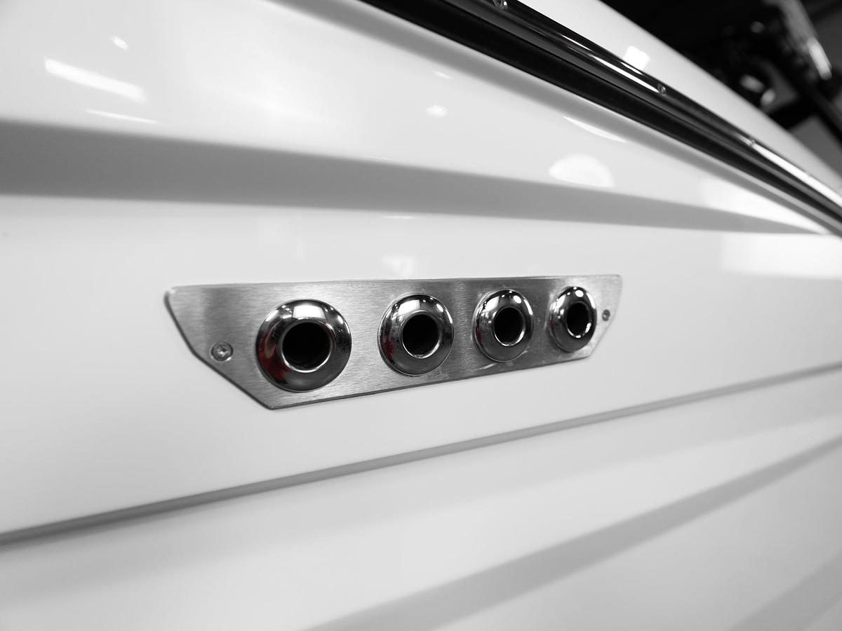 2026 Supreme S240 - White Frost / Castano