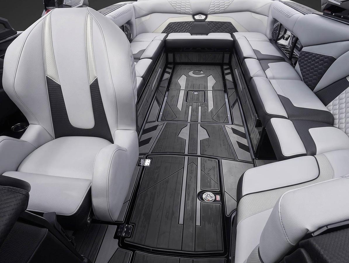 Used 2025 Centurion Ri265 in Black w/ Grey interior