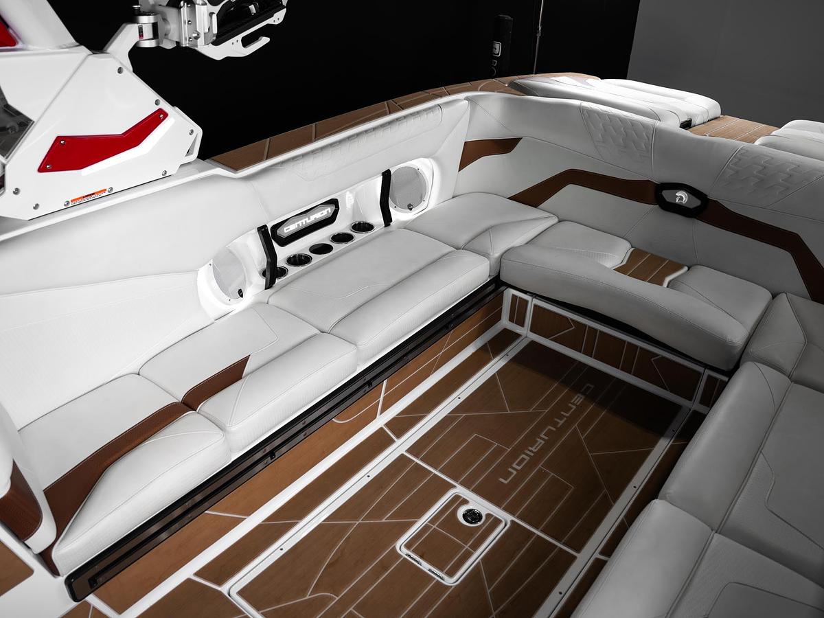 Used 2024 Centurion Ri265 - Red / White